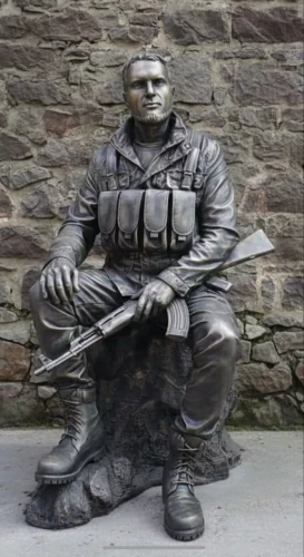 Скульптуры в полный рост
